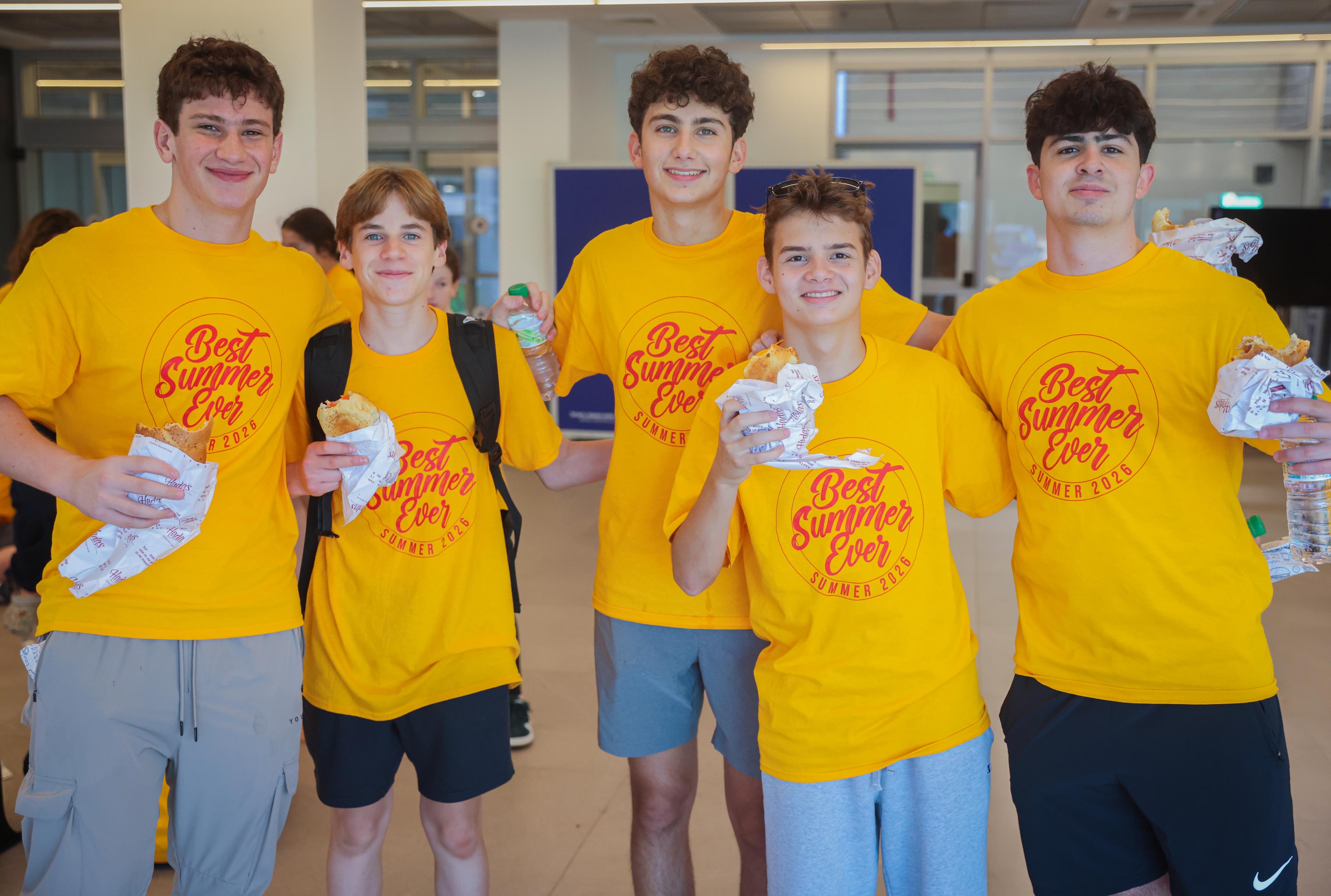 Teens on the Anne Samson Jerusalem Journey hear voices from across Israeli society