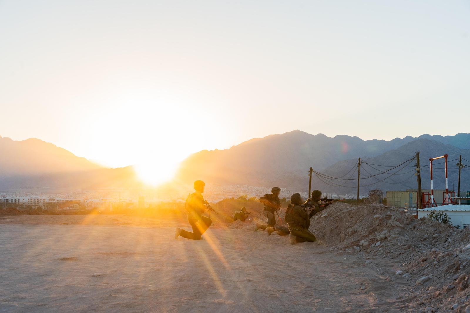 An IDF rapid-response squad deploys as part of a large-scale exercise in the Eilat area, September 2026. Credit: IDF Spokesperson's Office.