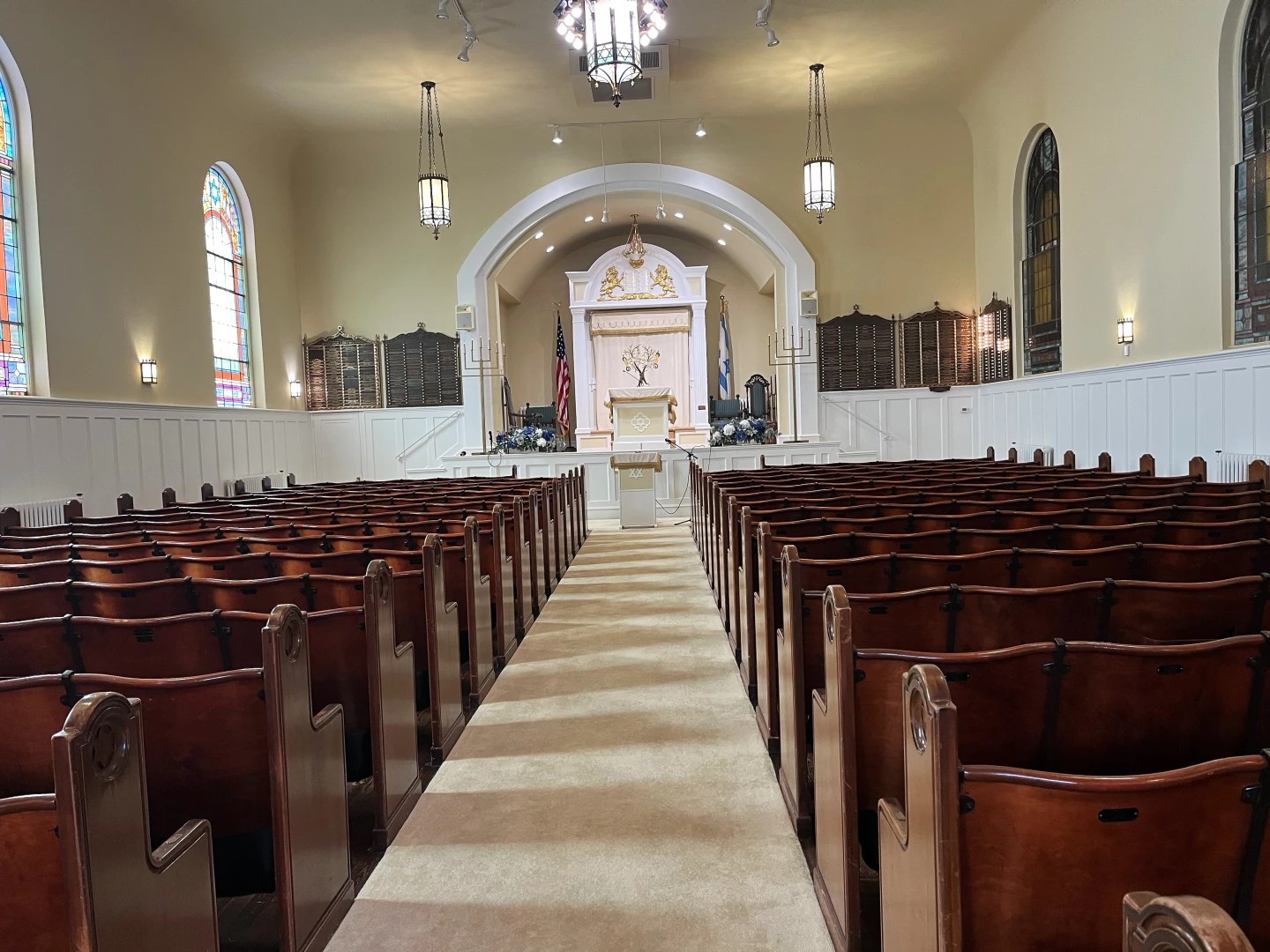 The interior of Beth Judah Temple in Wildwood, N.J., June 2026. Credit: Courtesy of Anne Greenwald.