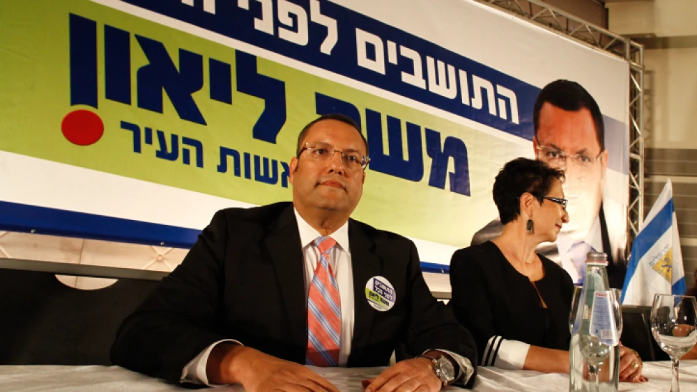 Candidate for the Jerusalem mayoral race Moshe Lion seen at a Rosh Hashana toast in Jerusalem. Sunday, Sept. 1, 2013. Photo by Flash90.