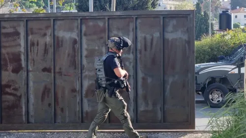 Police on the scene of a shooting in the Shimon HaTzadik neighborhood of Jerusalem on April 18, 2023. Credit: Israel Police