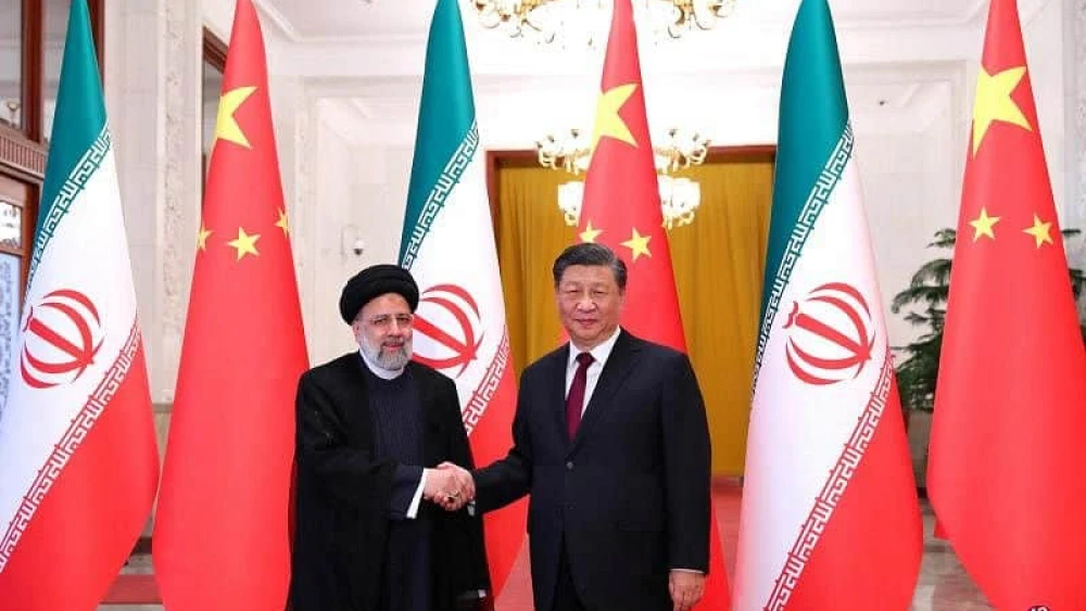 Raisi, Xi