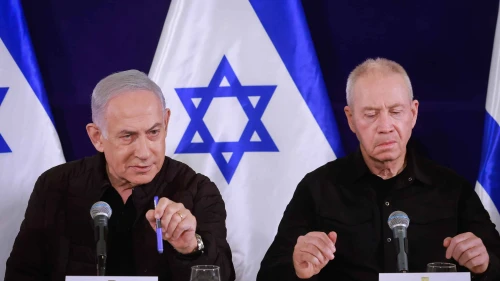 Israeli Prime Minister Benjamin Netanyahu and Defense Minister Yoav Gallant hold a joint press conference at the Ministry of Defense in Tel Aviv, Nov. 11, 2023. Photo by Marc Israel Sellem/POOL.