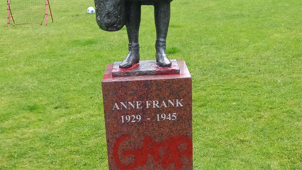 Anne Frank sculpture vandalized
