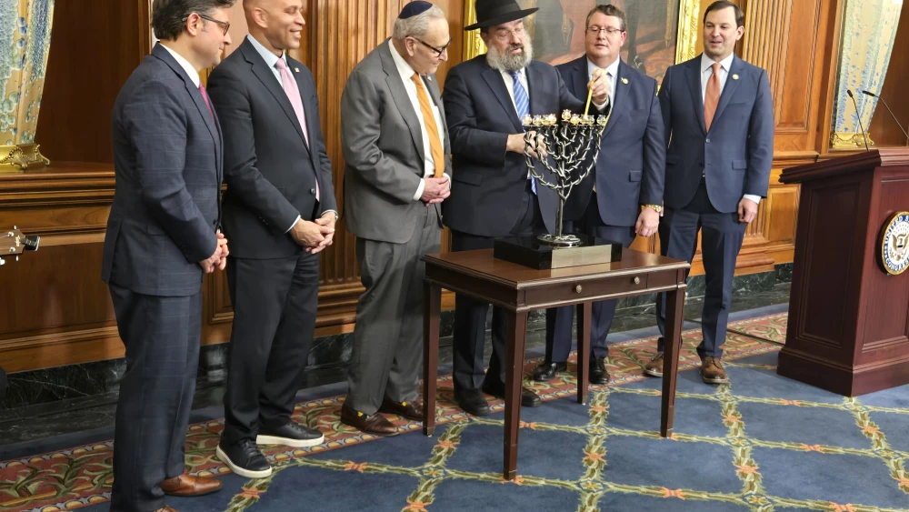 Capitol menorah lighting