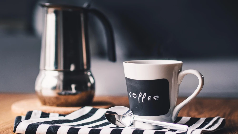 Coffee pot and mug. Credit: fancycrave1/Pixabay.