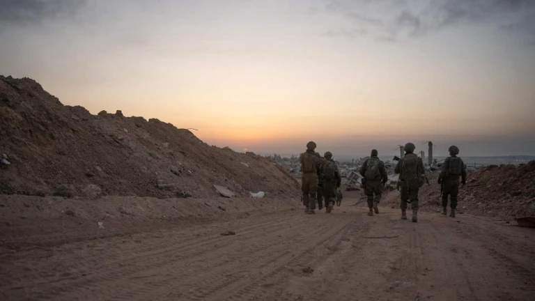 Soldiers With Rockets IDF strikes rocket launch sites across Gaza Strip - Israel & Jewish ...