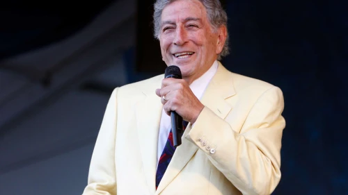 Tony Bennett performing at the New Orleans Jazz and Heritage Festival. Credit: Adam McCullough/Shutterstock.