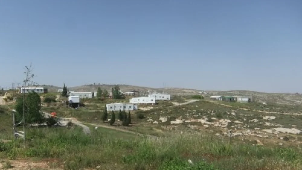 Judea and Samaria’s former Amona community. Credit: Wikimedia Commons.