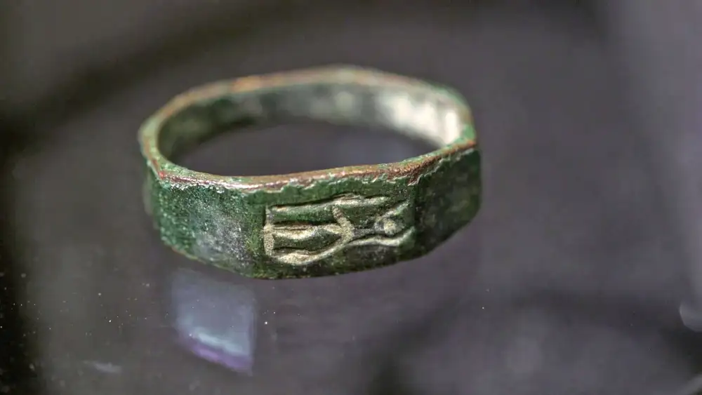 An 1,800-year-old ring engraved with a Goddess of War from Roman and Greek mythology. Photo by Emil Aladjem/Israel Antiquities Authority.