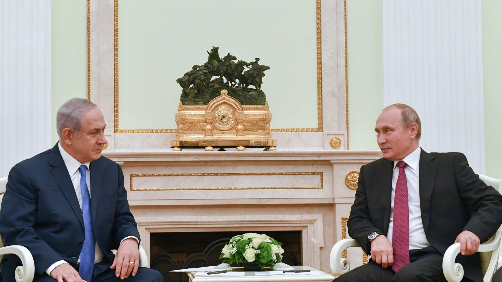Israeli Prime Minister Benjamin Netanyahu with Russian President Vladimir Putin at the Kremlin in Moscow on July 11, 2018. Credit: Kobi Gideon/GPO.