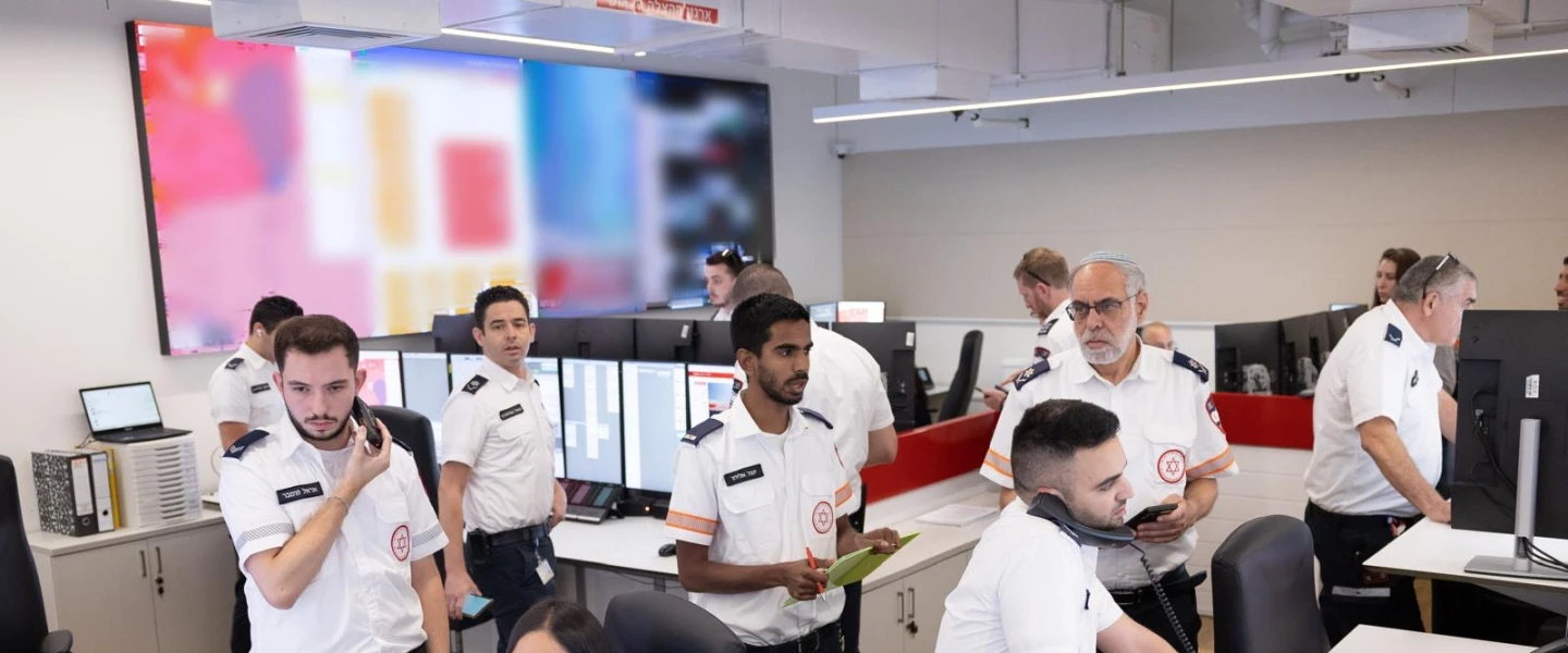 The dispatch room at the Magen David Adom national operations center in Ramla fields both routine emergency and reports of injuries from Iranian missile attacks, March 18, 2026. Credit: MDA.