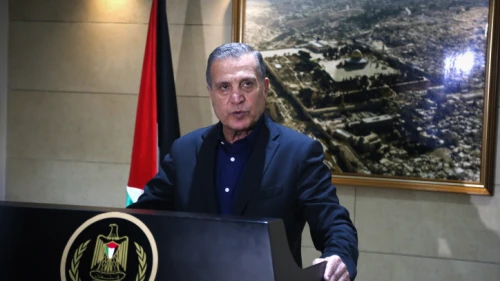 Nabil Abu Rudeinah, spokesman for Palestinian Authority leader Mahmoud Abbas, speaks at a press conference in the West Bank city of Ramallah on Dec. 5, 2017. Source: Flash90.