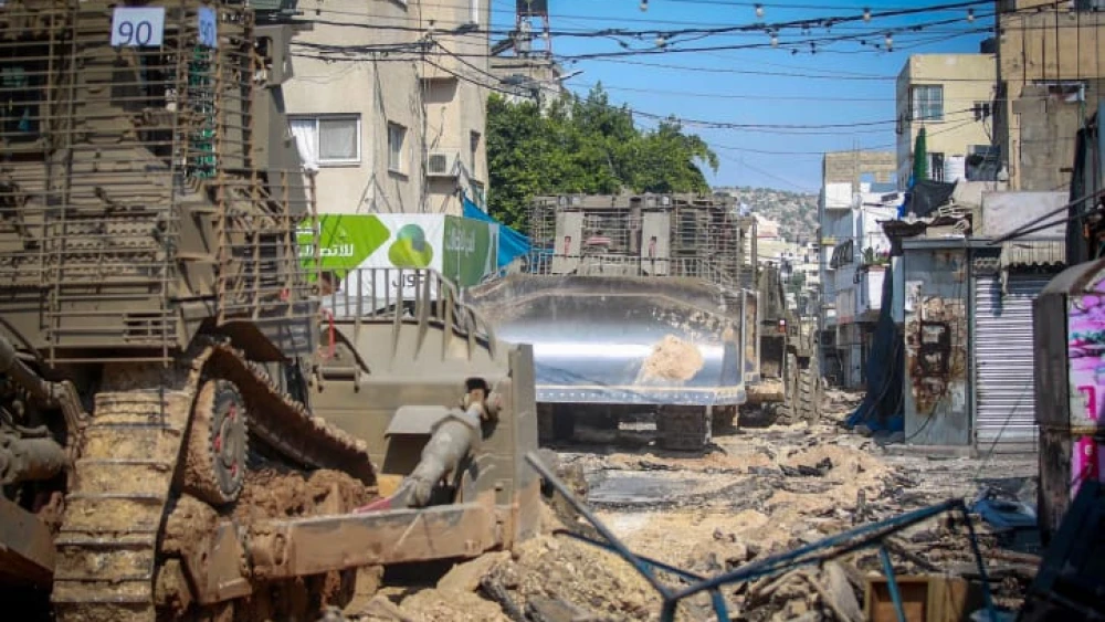 IDF bulldozers enter Jenin as Israel begins a major aerial and ground offensive in the city, July 3, 2023. Photo by Nasser Ishtayeh/Flash90.