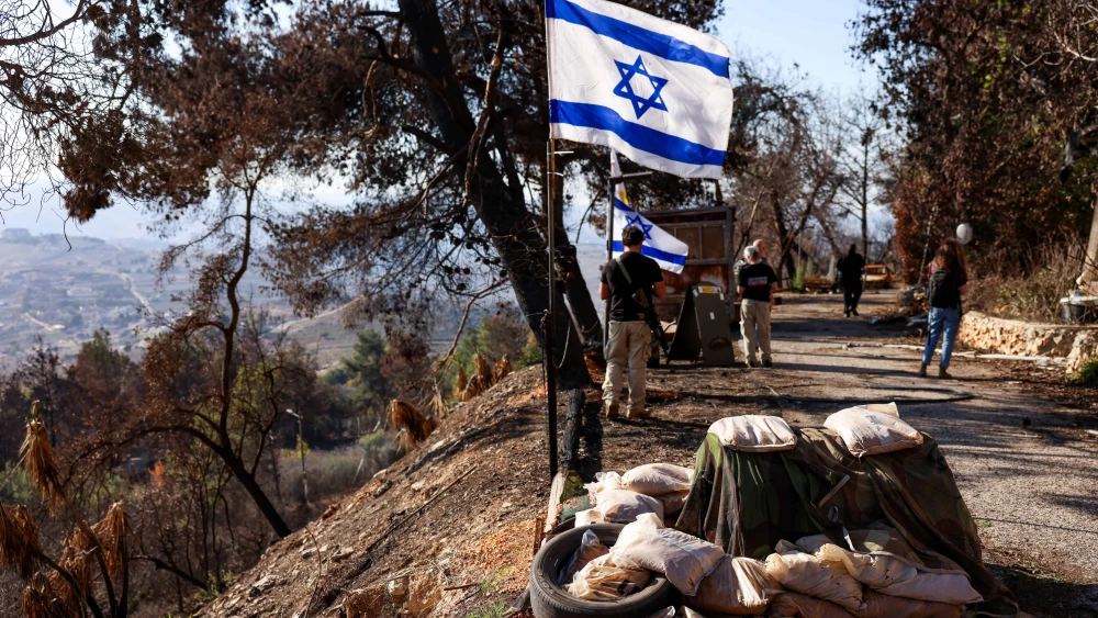 Kibbutz members return to their homes in Manara, on the Israeli border with Lebanon, Dec. 2, 2024. Photo by David Cohen/Flash90.