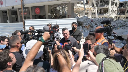 Gideon Sa'ar speaks to foreign diplomats in Bat Yam, Israel on June 18, 2025. Photo courtesy of the Minister of Foreign Affairs of the State of Israel.