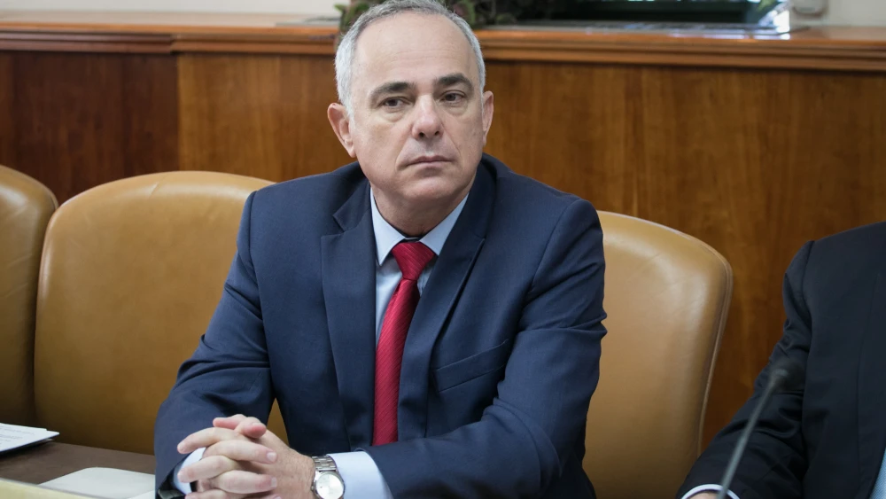Israeli Energy Minister Yuval Steinitz at the weekly Cabinet meeting at the Prime Minister's Office in Jerusalem on Oct. 29, 2017. Photo by Ohad Zwigenberg/POOL.