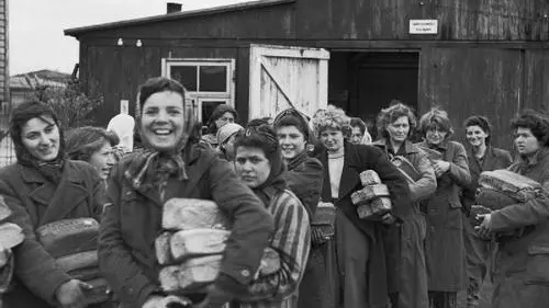Female survivors of the Bergen-Belsen concentration camp in April 1945. Credit: No. 5 Army Film & Photographic Unit, Oakes, H (Sgt.).