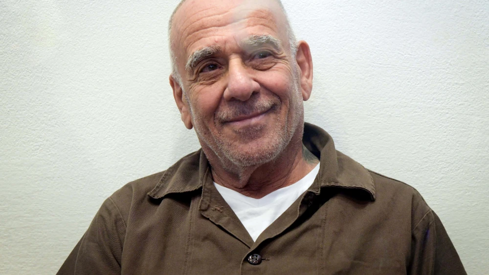 Moti Maman, 73, arrives at a court hearing in Beersheva, Sept. 19, 2024. Photo by Dudu Greenspan/Flash90.