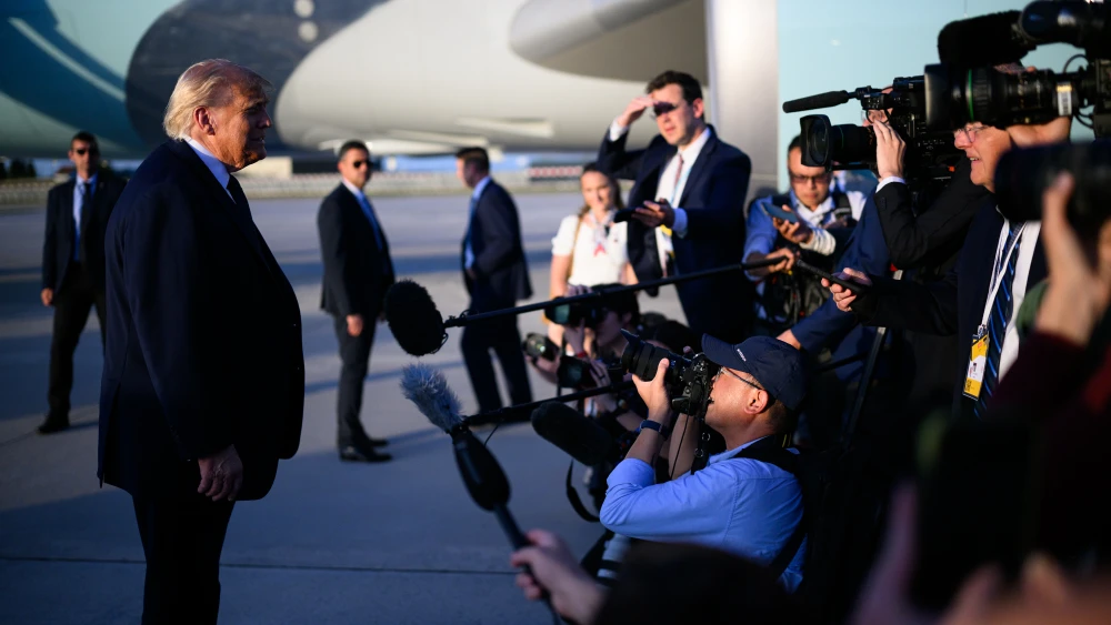 U.S. President Donald Trump disembarks Air Force One at Paris Orly Airport, France, June 17, 2026. Credit: Daniel Torok/White House.