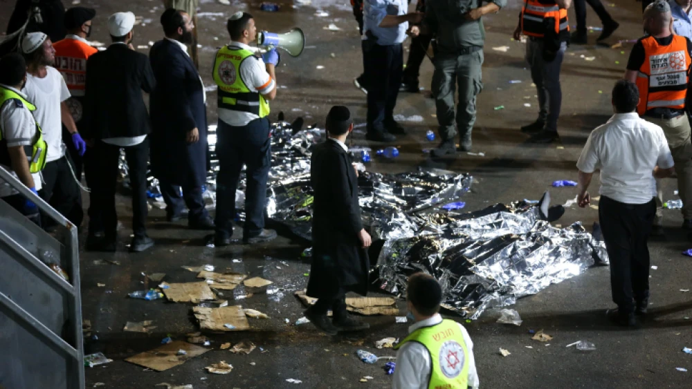 Israeli rescue forces and police at the scene after a mass fatality scene during the celebration of the Jewish holiday of Lag Ba'Omer at Mount Meron in northern Israel, April 30, 2021. Photo by David Cohen/Flash90.