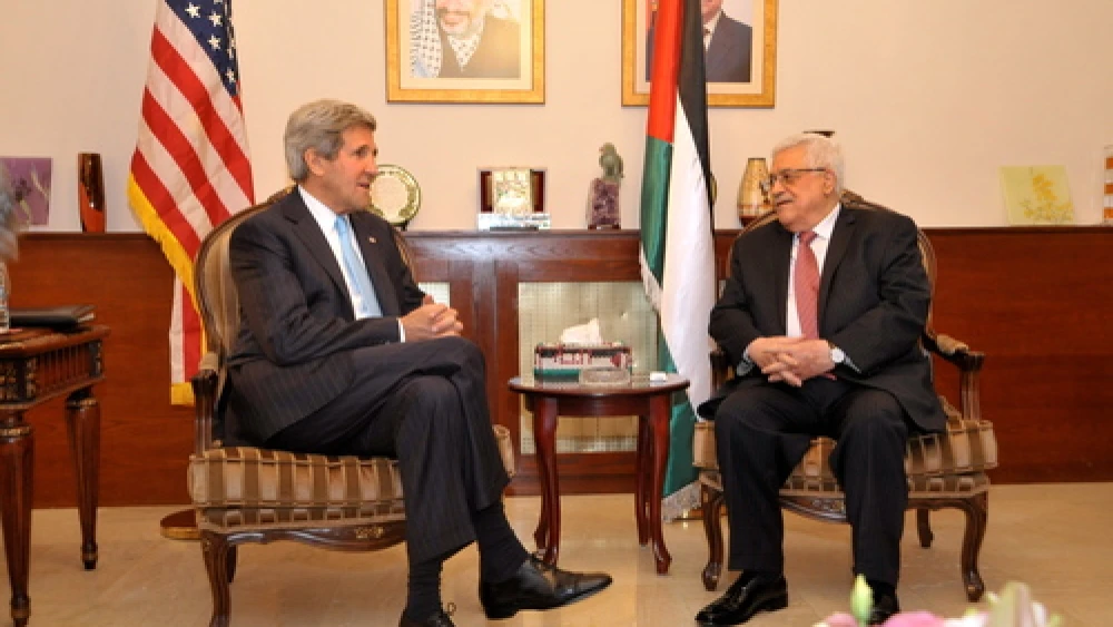 Kerry, Abbas