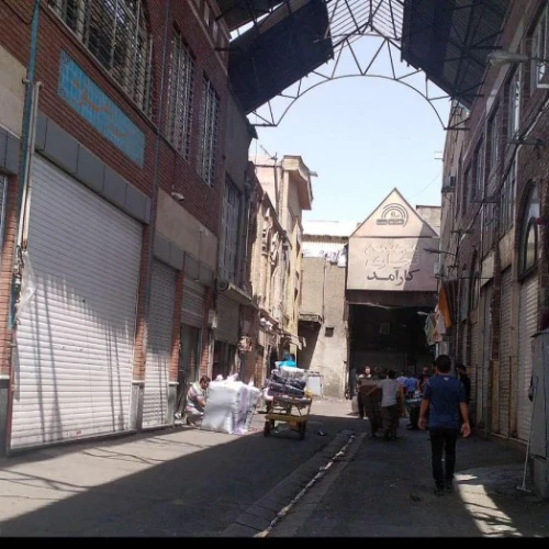 Traders’ strike in the huge Tehran Bazaar, with its 10-kilometer-long corridors. (IRNA)-JCPA