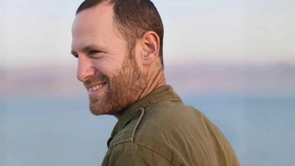 IDF Master Sgt. (res.) Asael Babbad, 38, a father of five from Bnei Adam in the Binyamin region, who died from wounds sustained in battle in Rafah in October 2025. Source: @NoaMagid/X.