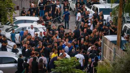 Mourners attend the funeral of five family members who were shot to death in the Bedouin town of Basmat Tab’un, southeast of Haifa, Sept. 29, 2023. Photo by Flash90.