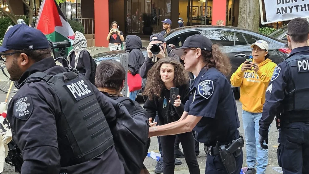 Seattle police StandWithUs