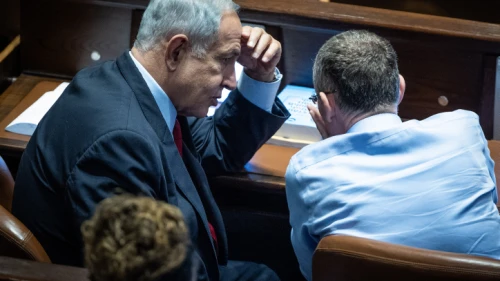 Likud Party chairman MK Benjamin Netanyahu with Likud MK Yariv Levin in the Knesset assembly hall on Nov. 21, 2022. Photo by Yonatan Sindel/Flash90.
