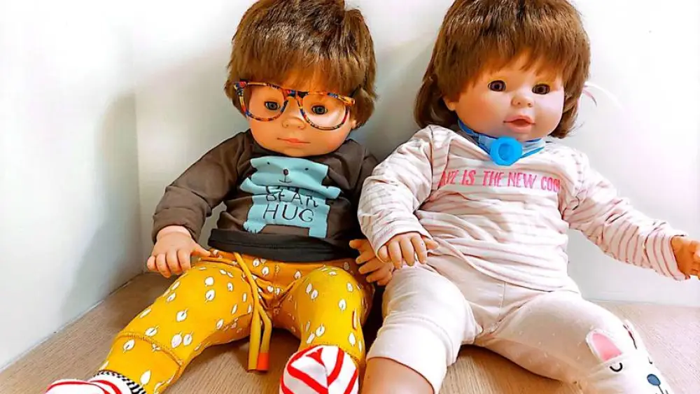 ADI Jerusalem special educators added feeding tubes, breathing tubes and other medical equipment to store-bought soft dolls to create toys that accurately mirror ADI’s residents and special-education students with severe disabilities. Credit: ADI.