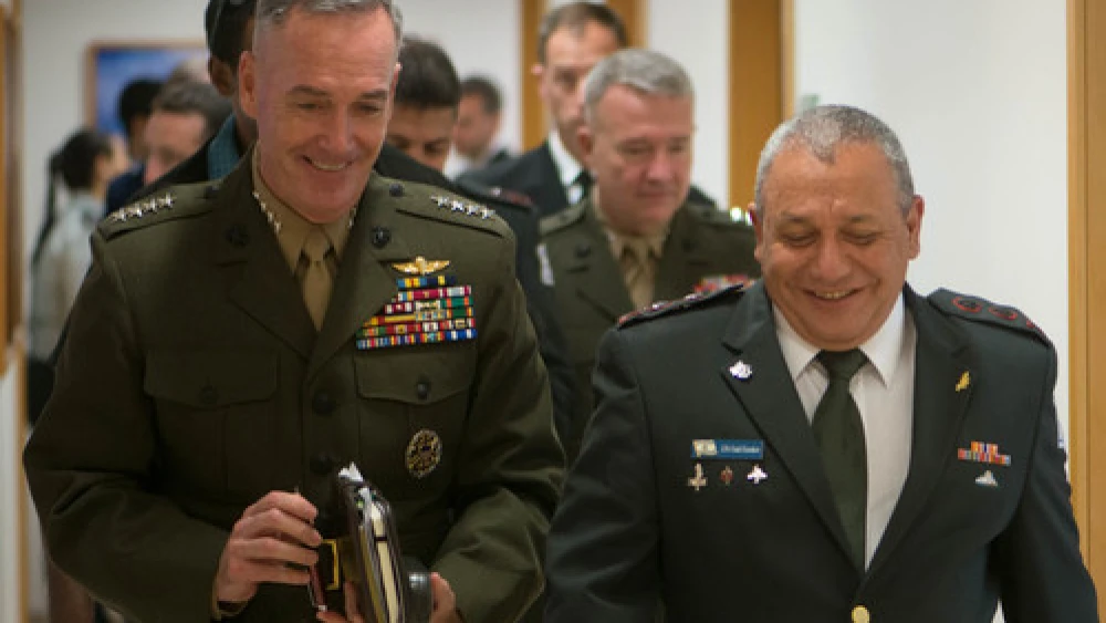 Forward columnist J.J. Goldberg claims that IDF Chief of Staff Lt.-Gen. Gadi Eizenkot (pictured at right) told a recent conference in Israel that the Iran nuclear deal “has actually removed the most serious danger to Israel’s existence for the foreseeable future, and greatly reduced the threat over the longer term.” But that phrasing belongs to Goldberg, not Eizenkot, writes JNS.org columnist Ben Cohen. Credit: Department of Defense photo by D. Myles Cullen/Released.