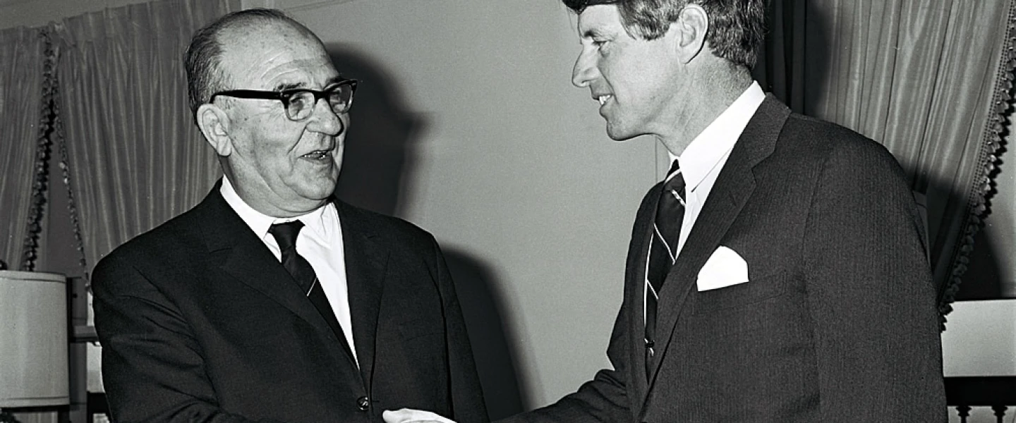 Israeli Prime Minister Levi Eshkol, left, with Robert F. Kennedy in January 1964. Credit: David Eldan, GOP.