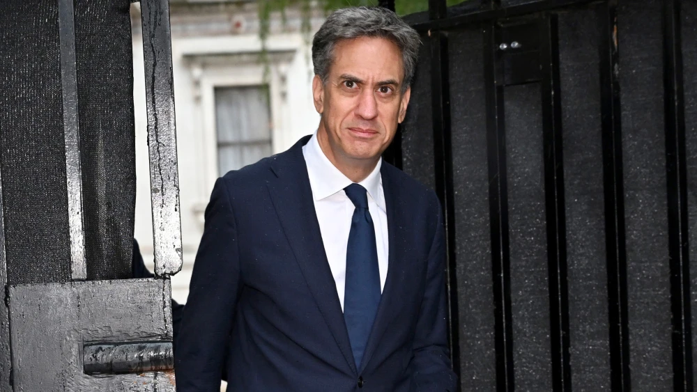 U.K. Foreign Secretary Ed Miliband arrives for a weekly government cabinet meeting at Downing Street in London on Sept. 8, 2026. Photo by Leon Neal/Getty Images.