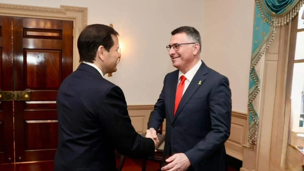 Israeli Foreign Minister Gideon Sa’ar meets with U.S. Secretary of State Marco Rubio in Washington on Dec. 10, 2025. Source: @GidonSaar/X.