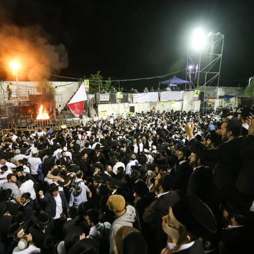 Haredi men take part in the celebration of the Jewish holiday of Lag B’Omer on Mount Meron in northern Israel. May 7, 2015. Credit: Meir Vaknin/Flash90
