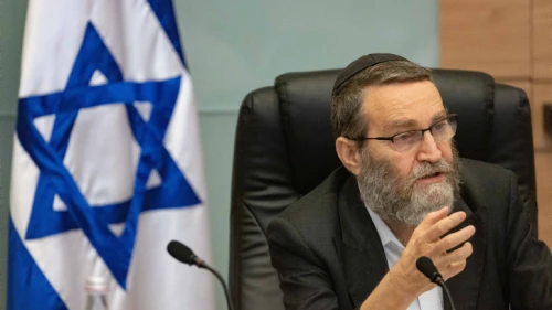Israel's Finance Committee chairman Moshe Gafni leads a committee vote in the Knesset, on June 9, 2021. Photo by Olivier Fitoussi/Flash90.