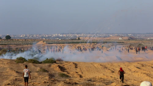 Palestinian protesters clash with Israeli forces following a demonstration along the border between Israel and Gaza, on Sept. 6, 2019. Photo by Abed Rahim Khatib/Flash90.