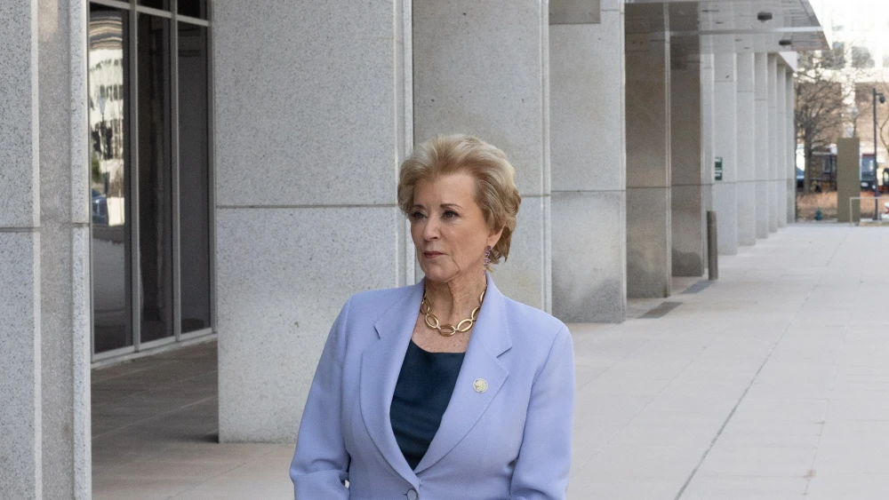 Linda McMahon