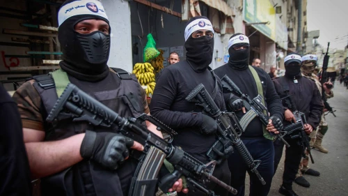 Fatah terrorists during a parade in the Balata camp on the outskirts of Nablus (Shechem) in Samaria, May 5, 2023. Photo by Nasser Ishtayeh/Flash90.