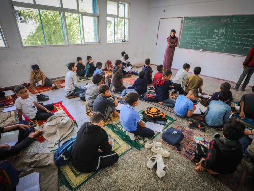 Palestinian Children in Gaza Schools
