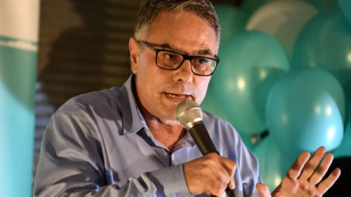 Mtanes Shehadeh, leader of the Balad Party, speaks at an election campaign event in Tel Aviv on Aug. 20, 2019. Photo by Gili Yaari/Flash90.
