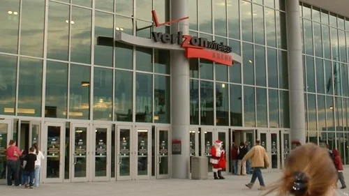 The entrance to the Verizon Wireless Arena in Manchester, N.H. Credit: ToddC4176 via Wikimedia Commons.