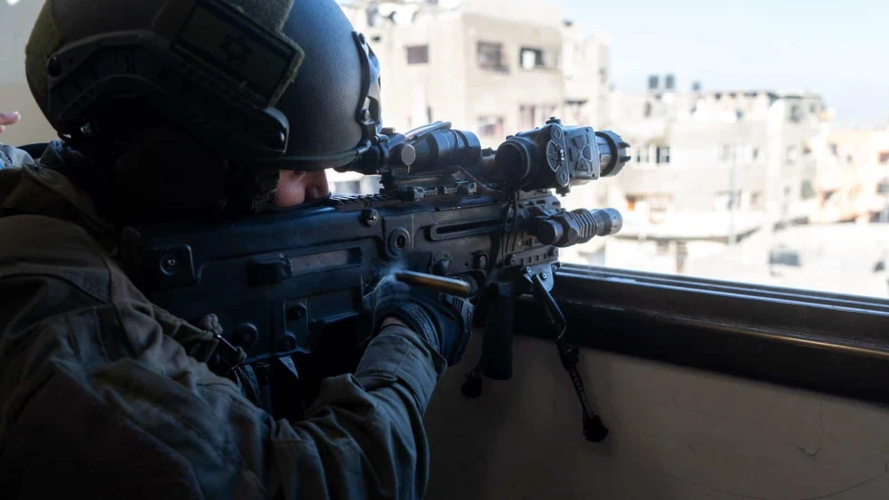 Israeli troops operating in the Hamas-ruled Gaza Strip, Dec. 18, 2023. Credit: IDF.