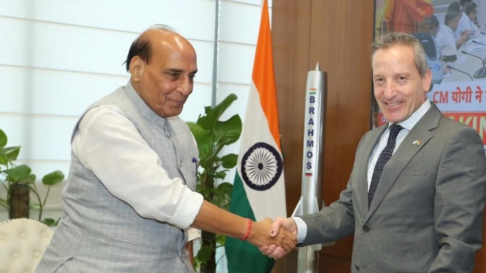 Israeli Defense Ministry Director General Maj. Gen. (res.) Amir Baram meets with Indian Defense Minister Rajnath Singh in New Delhi, June 22, 2026. Credit: India Ministry of Defense.