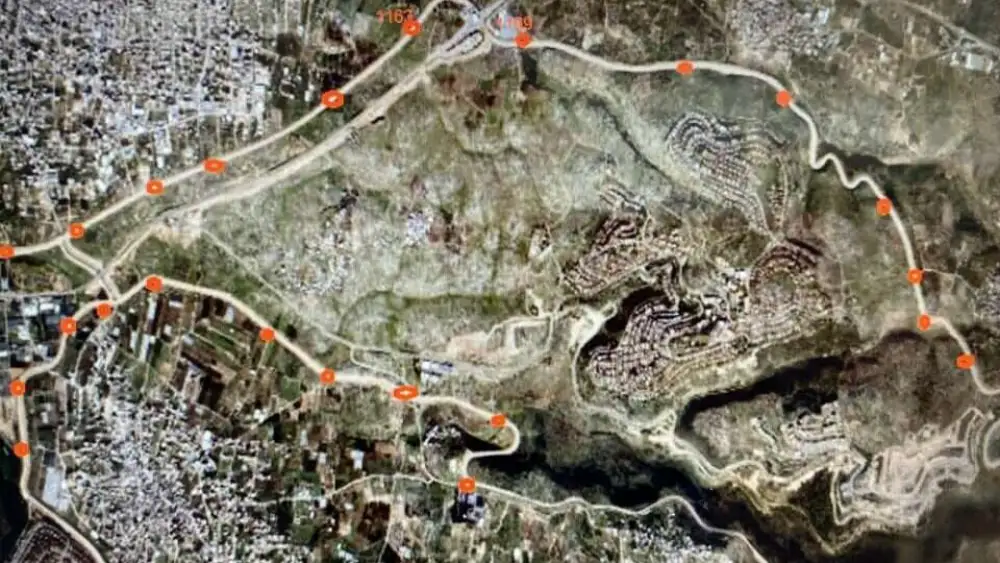 A map showing breaches in the security fence around Alfei Menashe.