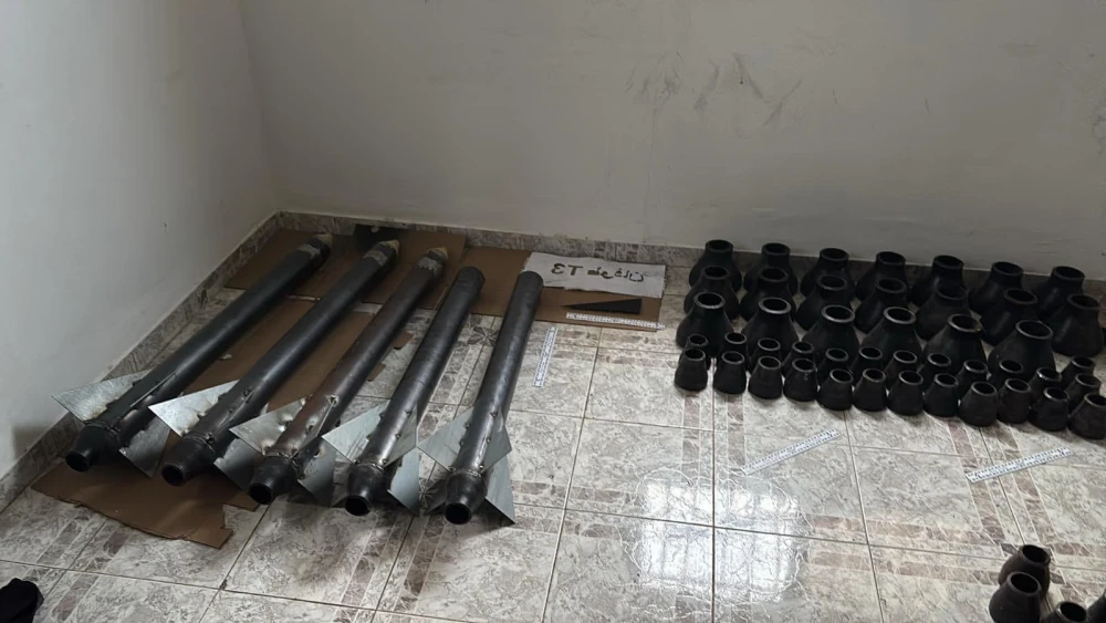 Rockets and weapons recovered at a workshop uncovered near Ramallah by the IDF and Shin Bet on Sept. 19, 2025. Photo credit: IDF Spokesperson's Unit.