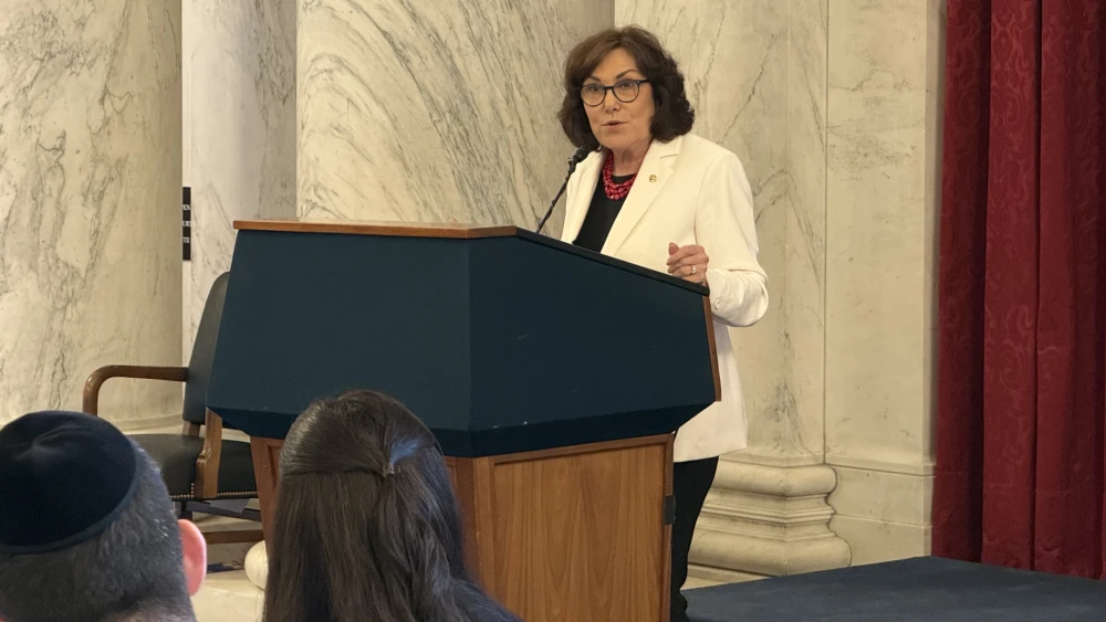 Sen. Jacky Rosen (D-Nev.) speaks at an Orthodox Union Advocacy Center lunch in Washington, D.C., on June 23, 2026. Photo by Andrew Bernard.