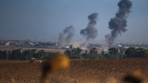 Smoke rises after an Israeli airstrike in the Gaza Strip on Aug. 3, 2014. Photo by Flash90.